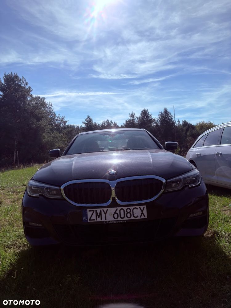 BMW Seria 3 320d M Sport - 10