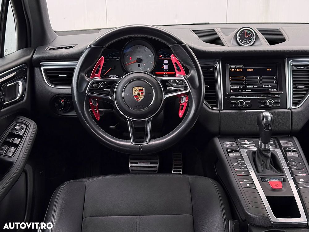 Porsche Macan 3.0 PDK S - 26