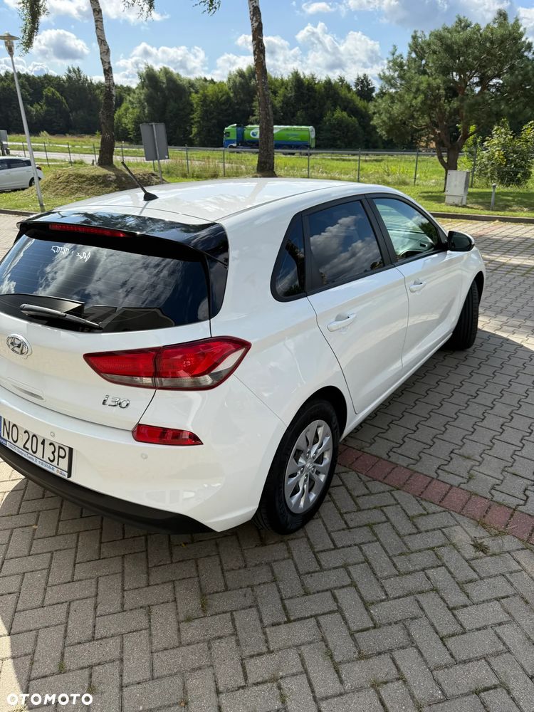 Hyundai i30 1.4 BlueDrive Classic - 6