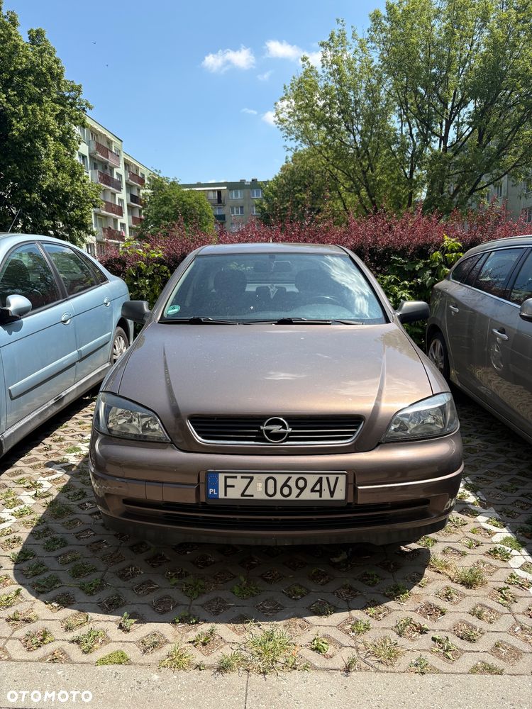 Opel Astra 1.6 - 22