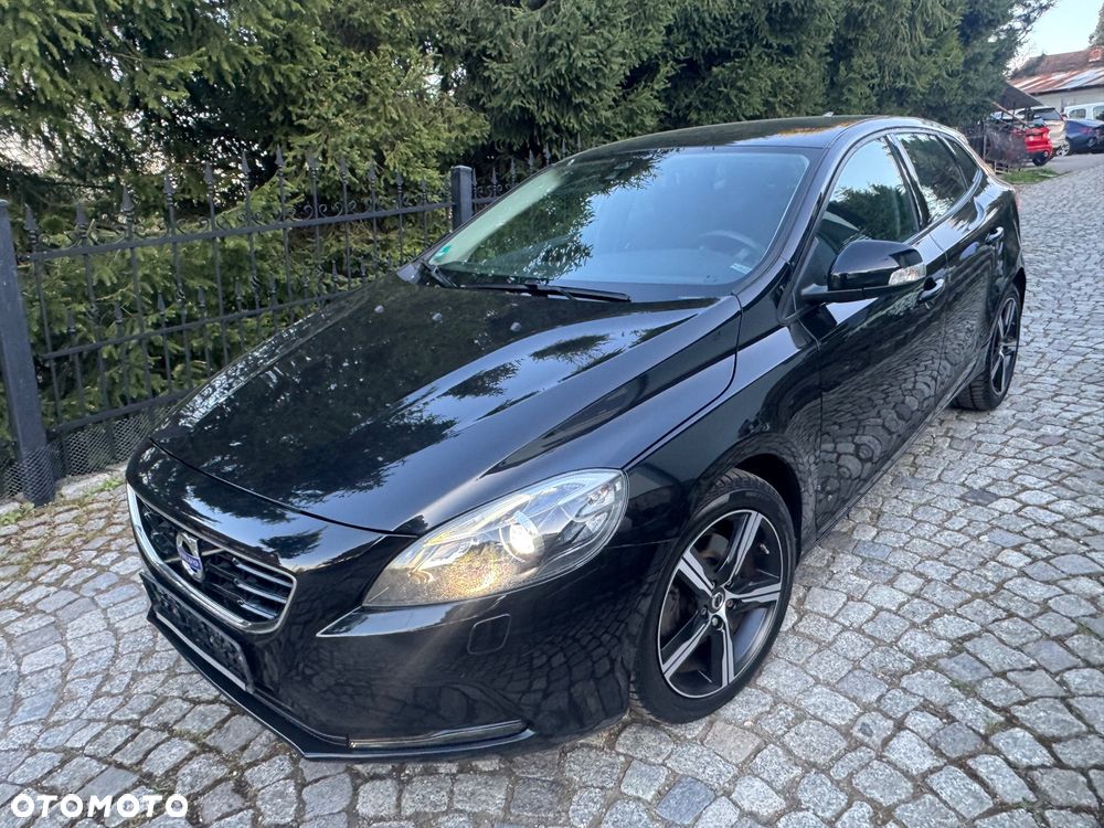 Volvo V40 T2 You - 2
