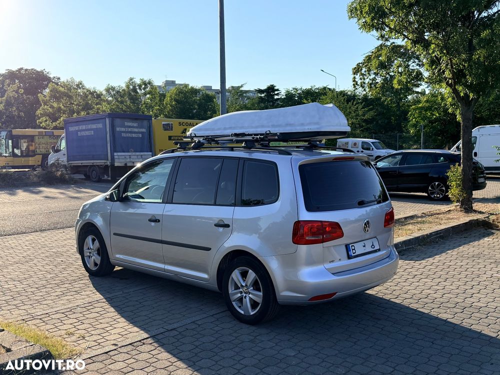 Volkswagen Touran 1.6 TDI DSG Trendline - 5