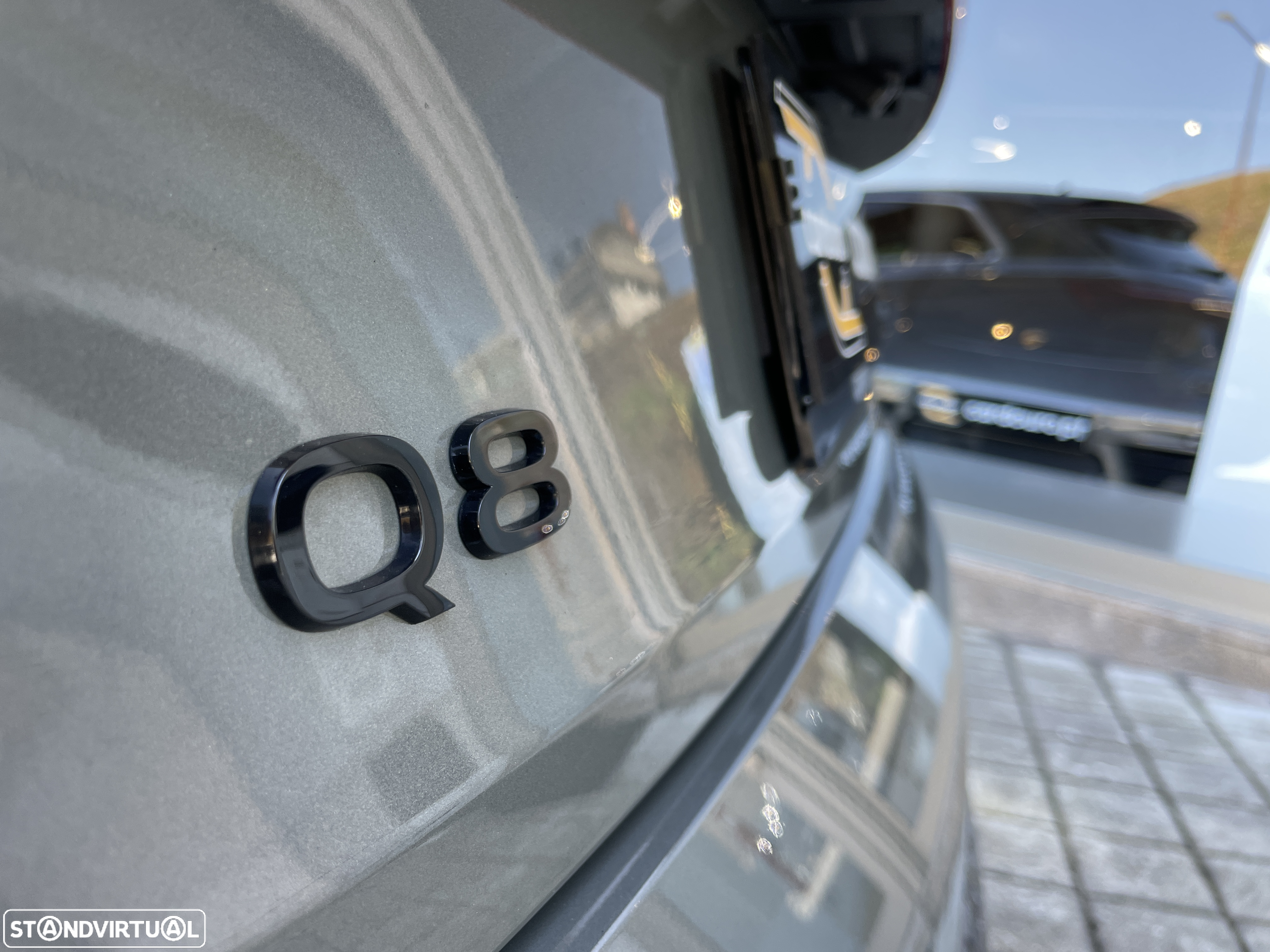 Audi Q8 e-Tron 55 quattro Advanced - 8