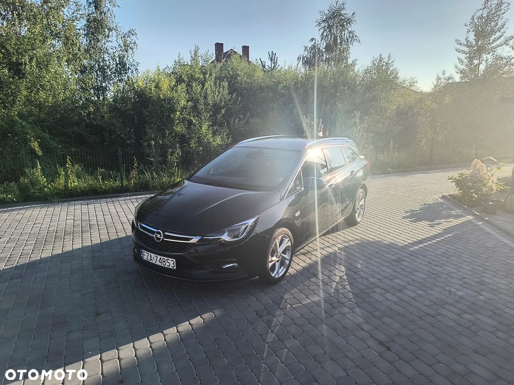 Opel Astra 1.6 CDTI Elite S&S - 1