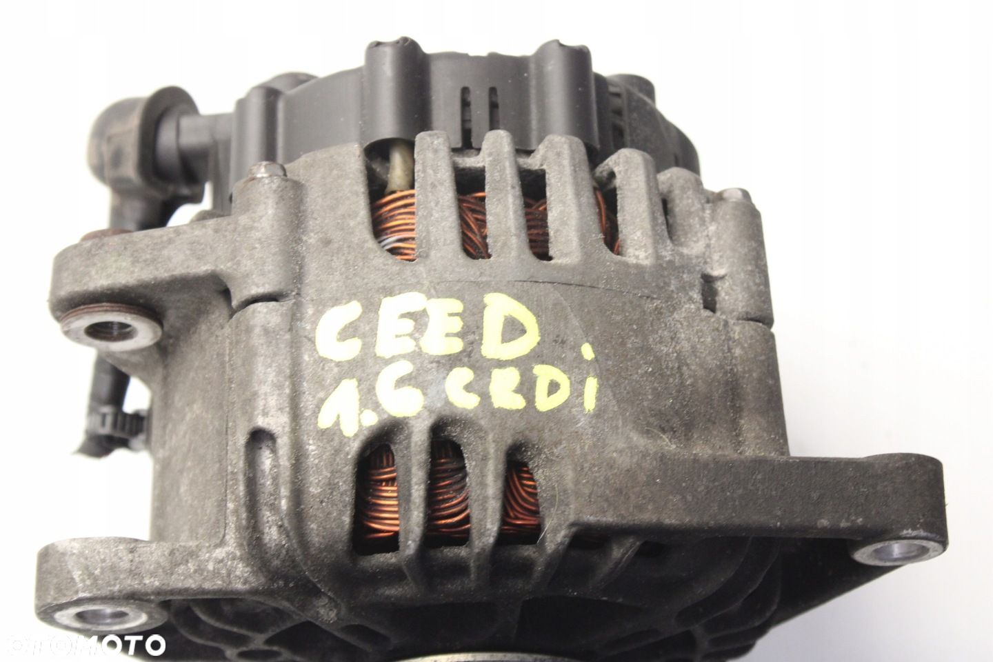 HYUNDAI I30 KIA CEED 1.6 CRDI ALTERNATOR 37300-2A500 - 9