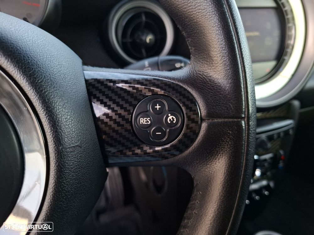 MINI Cabrio Cooper SD - 17