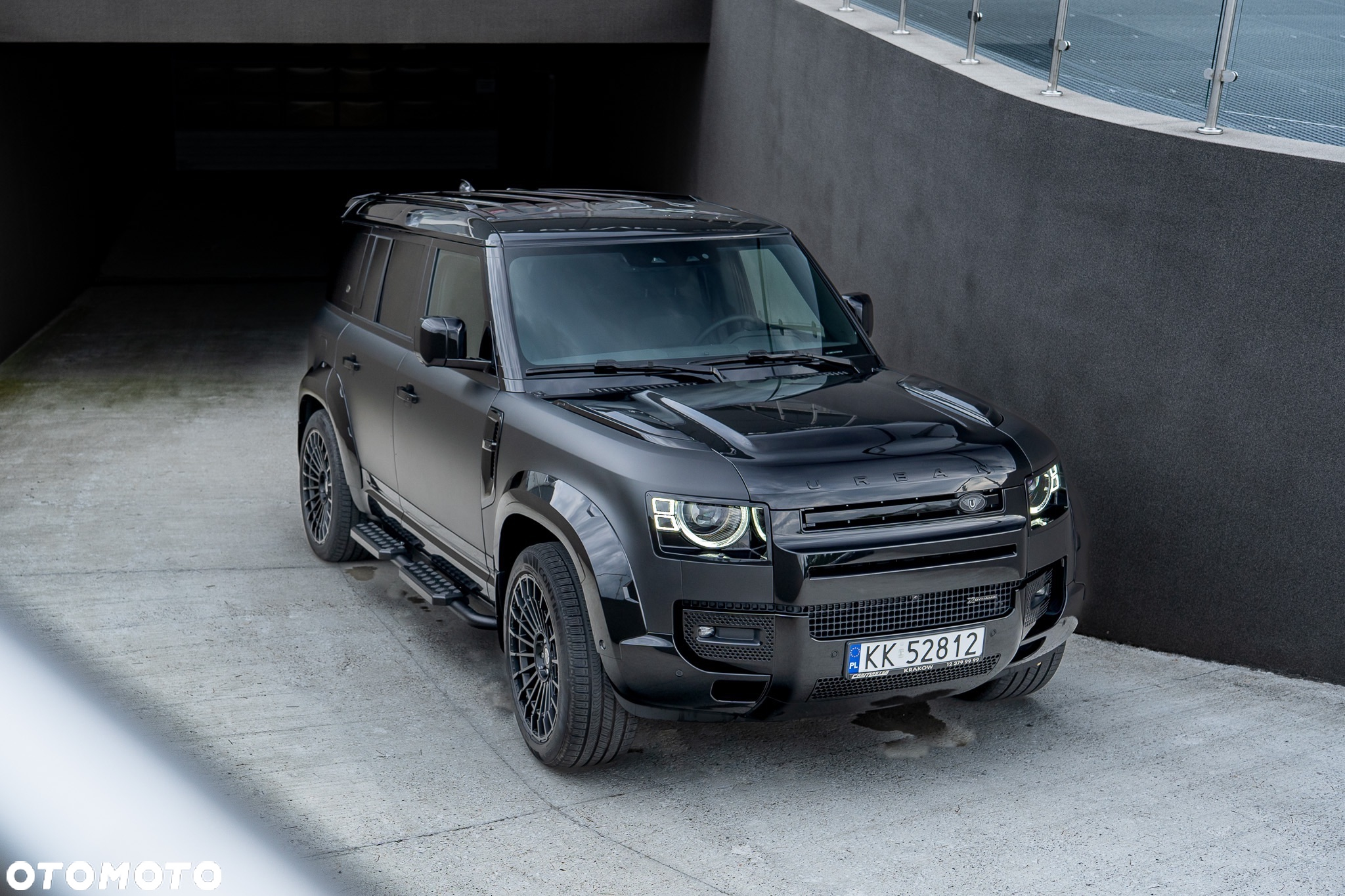 Land Rover Defender 110 5.0 P525 V8 - 4