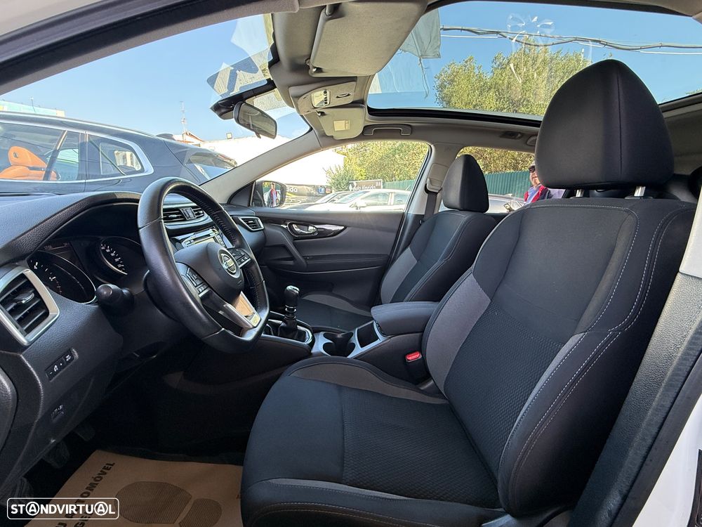 Nissan Qashqai 1.5 dCi N-Connecta Business - 14