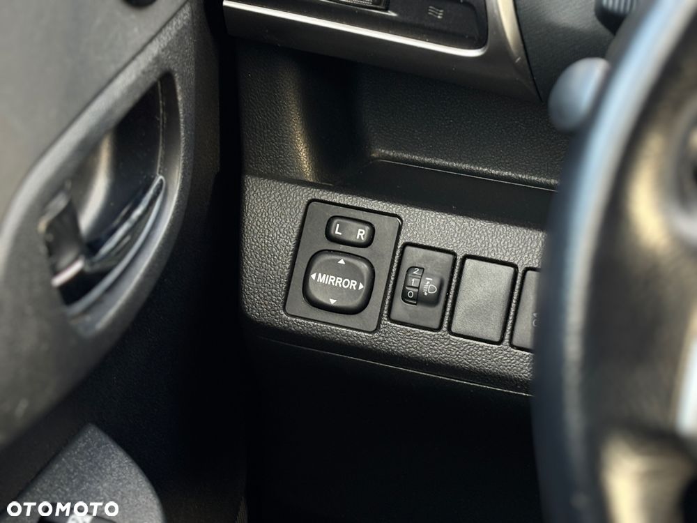 Toyota Verso S 1.33 VVT-i Comfort - 18