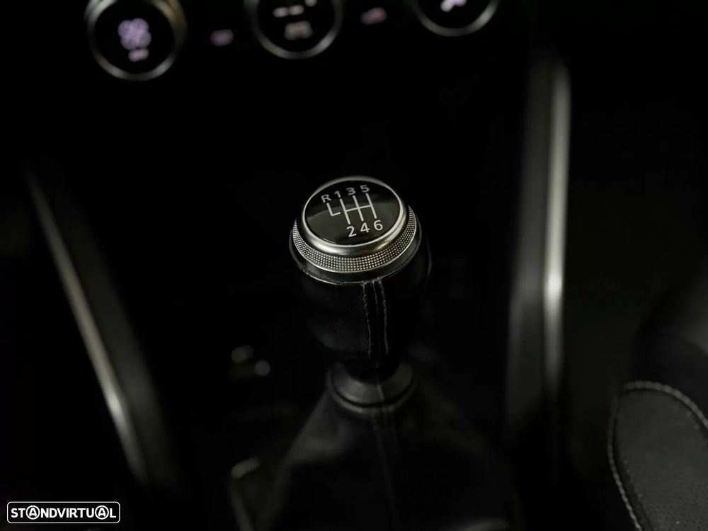 Dacia Duster 1.5 Blue dCi Prestige - 36