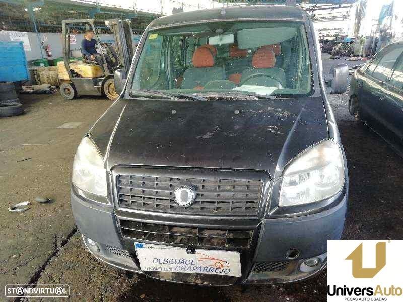 BOTÃO DE EMERGÊNCIA FIAT DOBLO LIMUSINA 2006 - - 1