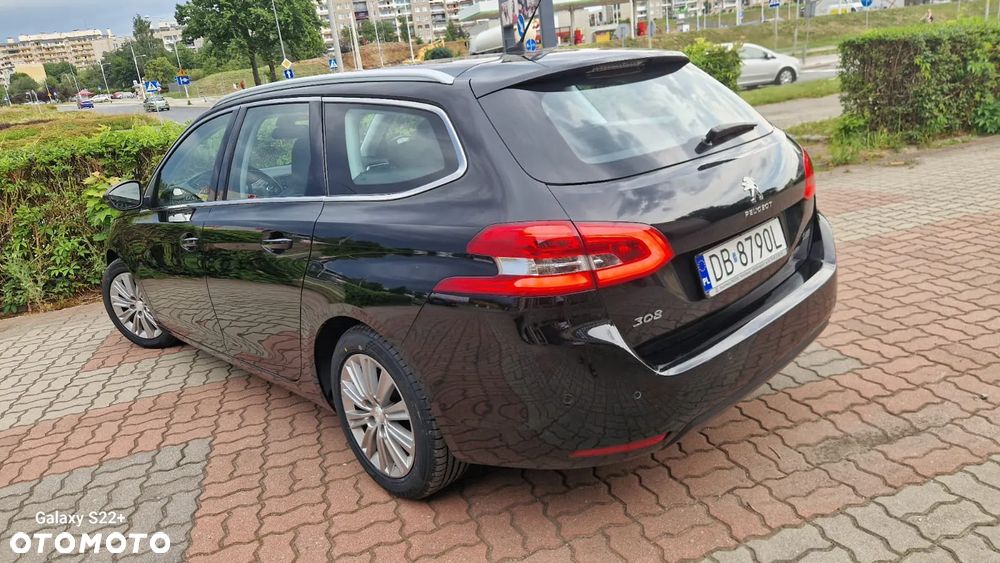 Peugeot 308 SW 1.5 BlueHDi Allure S&S - 11