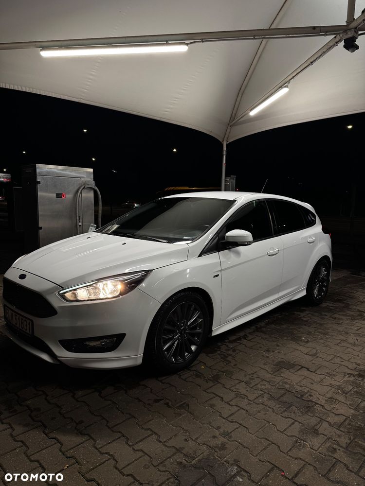Ford Focus 1.0 EcoBoost SYNC Edition ASS - 2