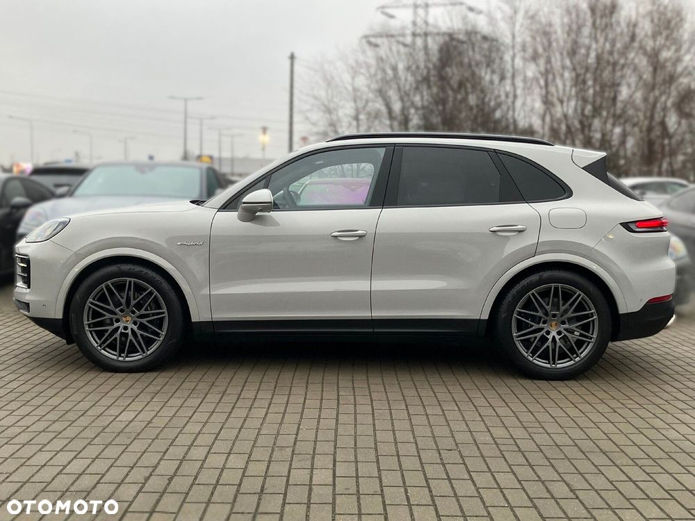Porsche Cayenne - 3