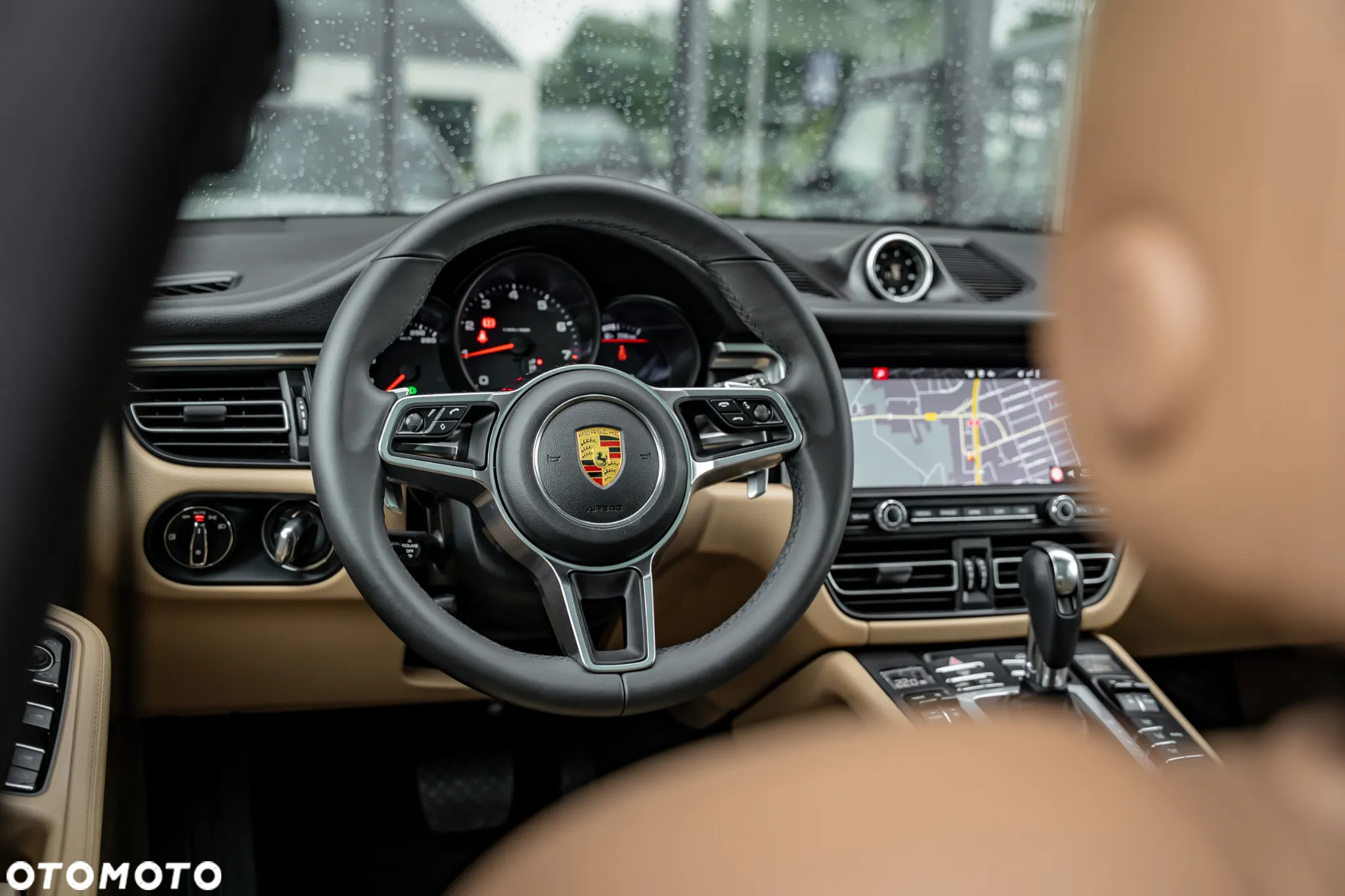 Porsche Macan - 25