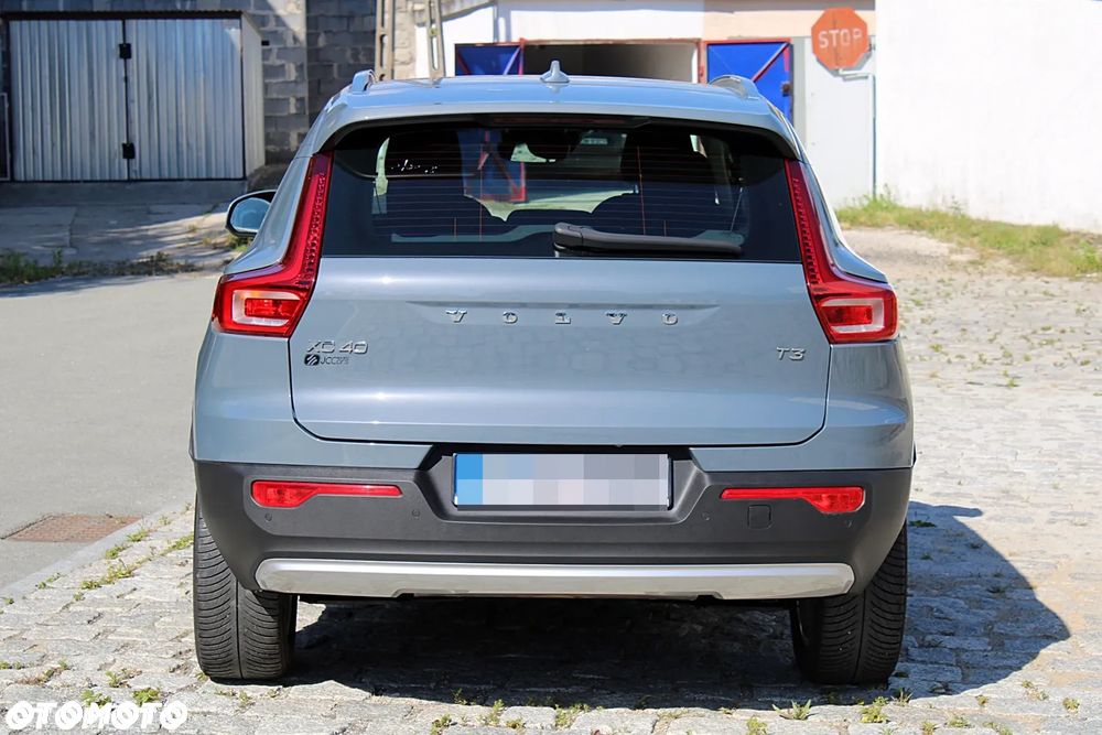 Volvo XC 40 T3 - 11