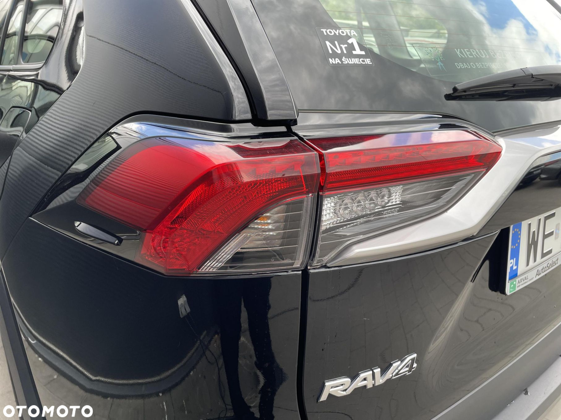 Toyota RAV4 2.5 Hybrid Comfort 4x2 - 24