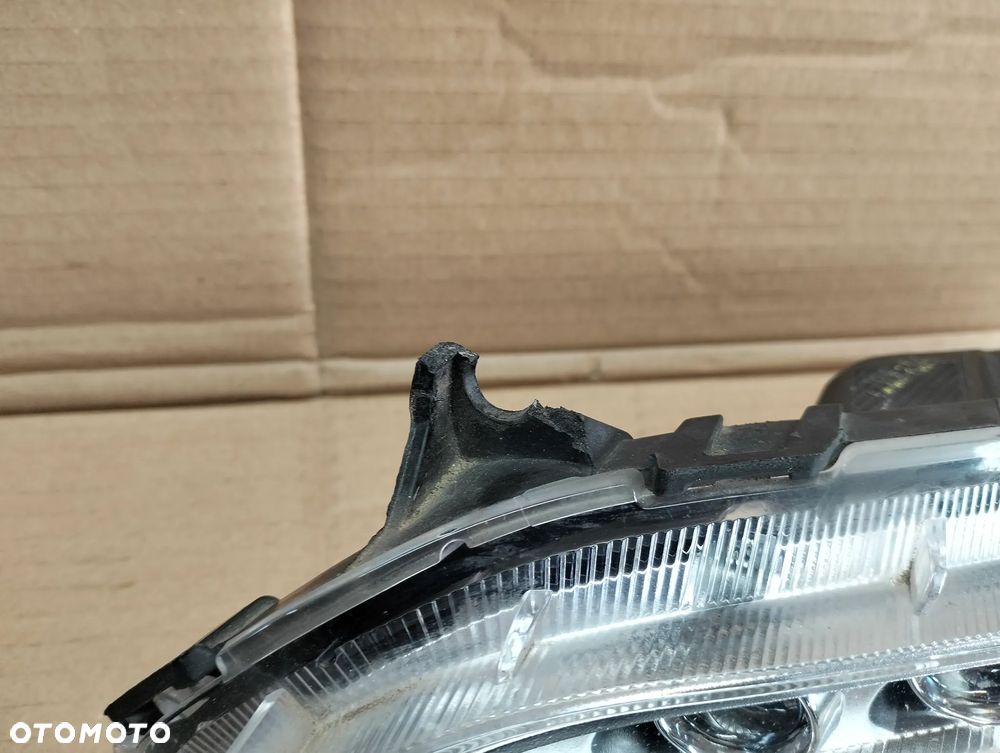 HYUNDAI TUCSON 2 LED LEWY DRL - 2