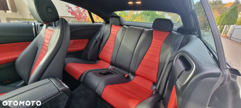 Mercedes-Benz Klasa E 450 4Matic 9G-TRONIC - 14