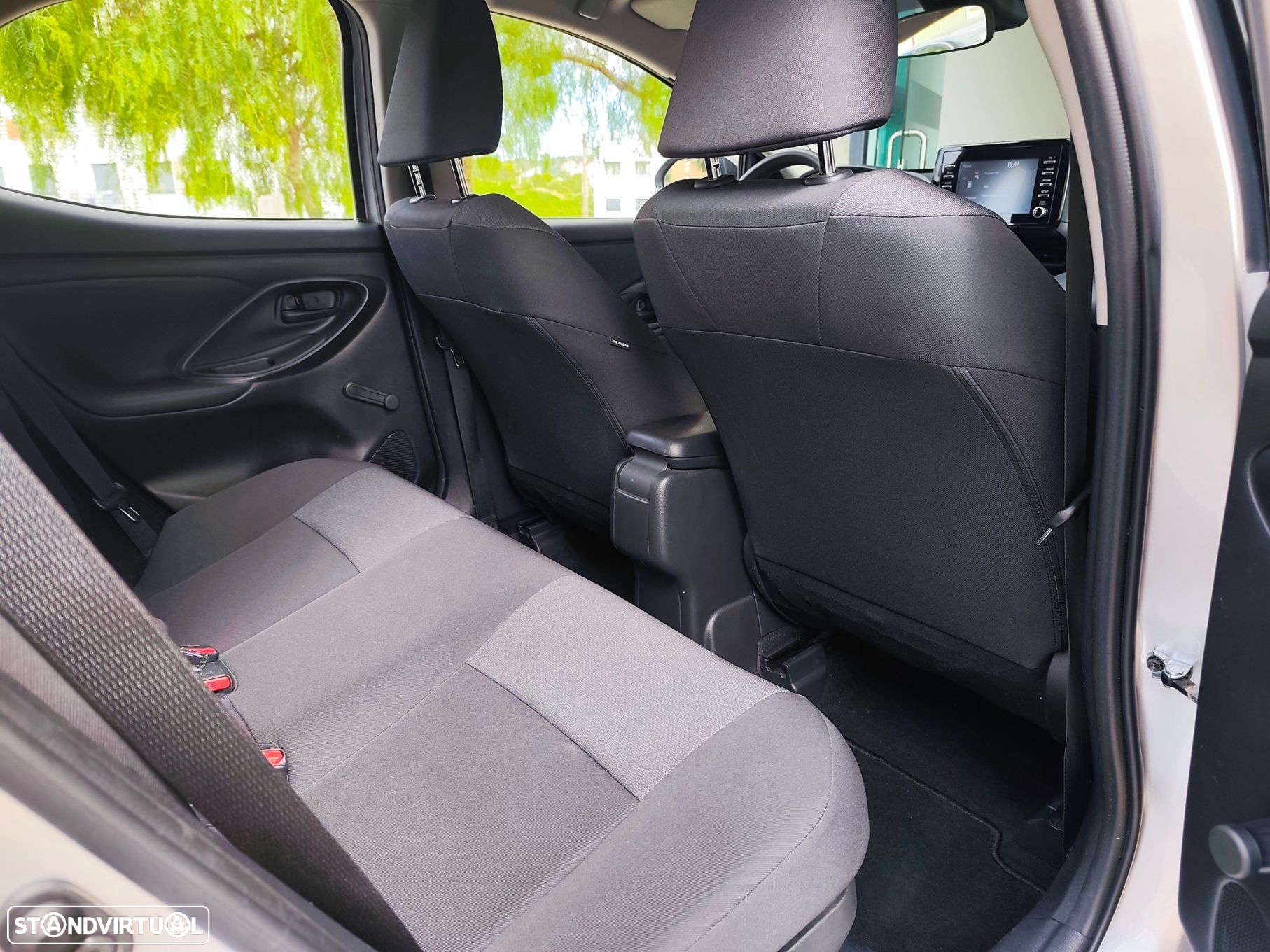 Toyota Yaris - 23
