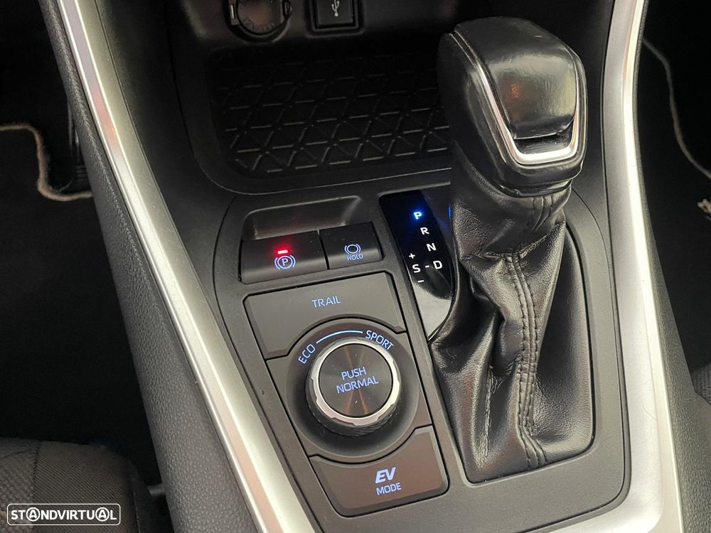 Toyota RAV4 2.5 HDF Comfort AWD-i - 15