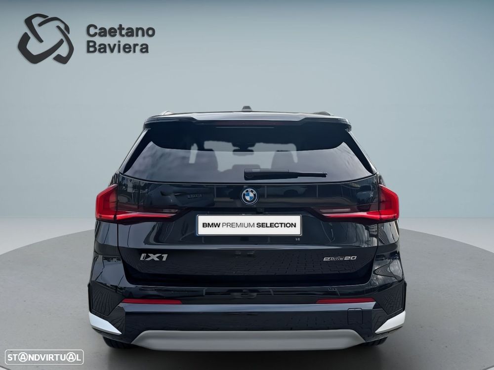 BMW iX1 eDrive20 xLine - 7