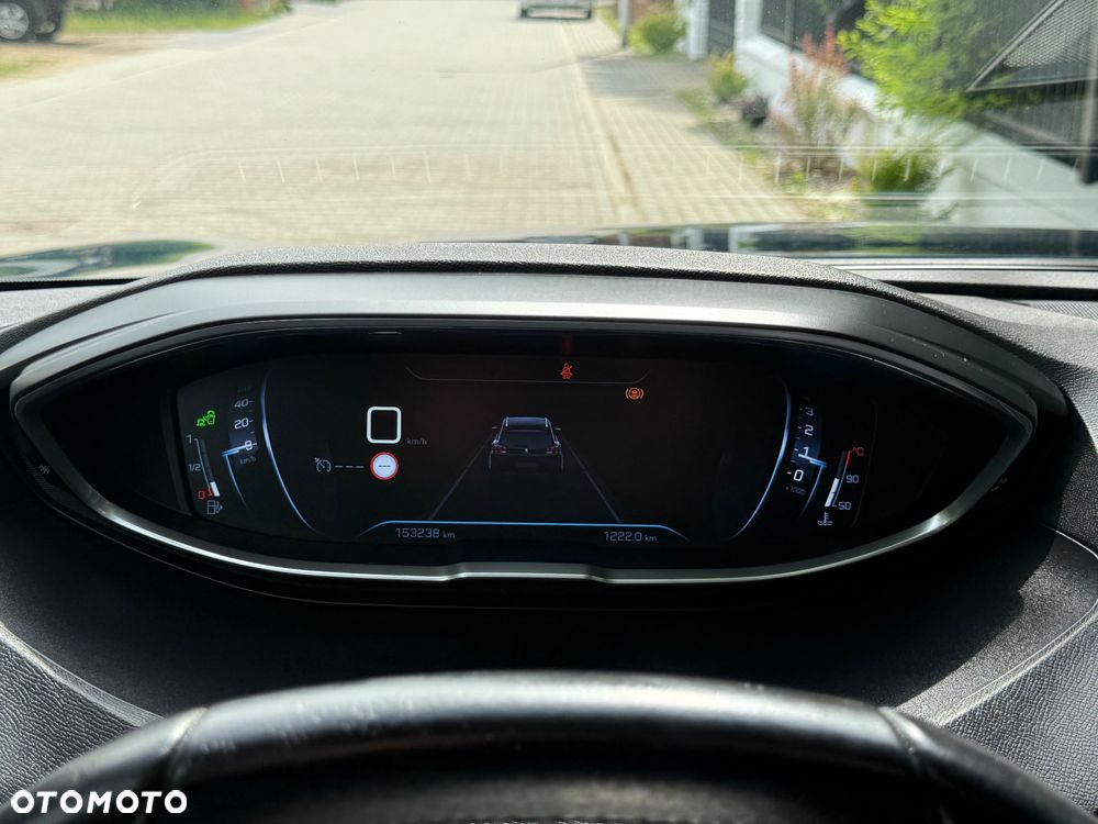Peugeot 5008 - 35