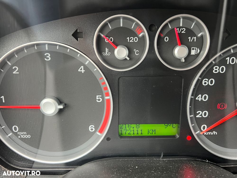 Ford Focus 1.6 TDCi DPF Sport - 7