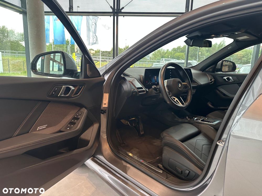 BMW Seria 1 - 16