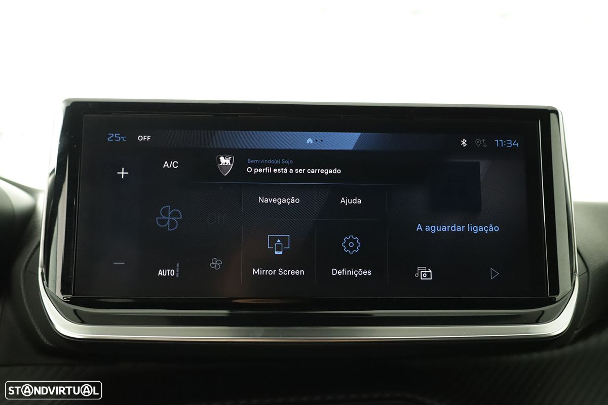 Peugeot 2008 1.2 PureTech Allure EAT8 - 10