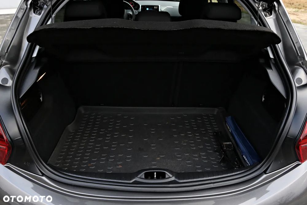 Peugeot 208 1.2 PureTech Style - 38