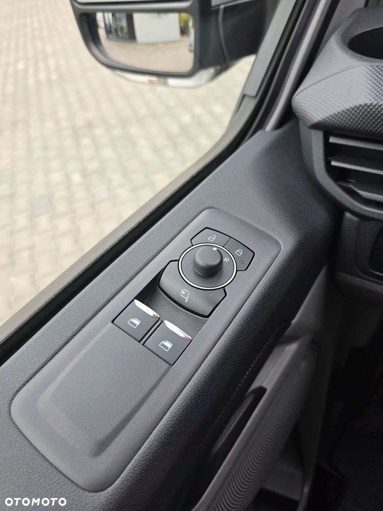 Ford Transit Custom 320 L1H1 AWD Trail (bryg.) - 31