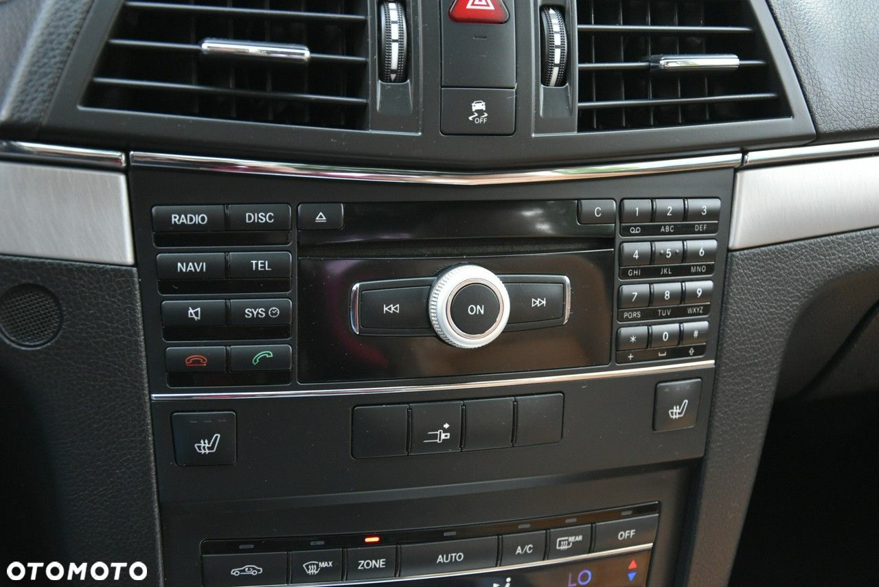 Mercedes-Benz Klasa E 250 CDI DPF Coupe BlueEFFICIENCY Elegance - 9