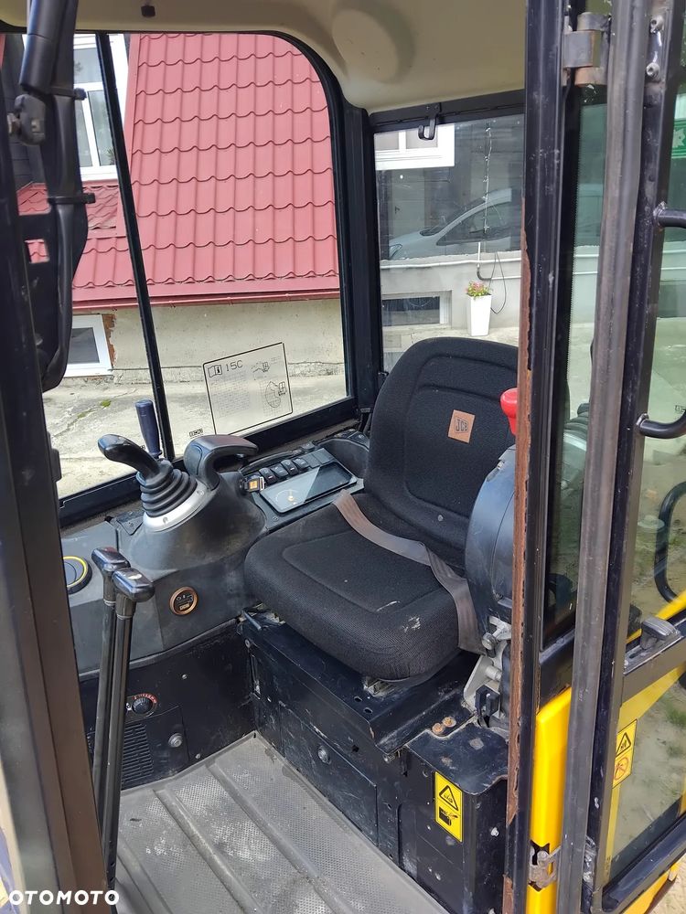 JCB 15 C-1 - 4