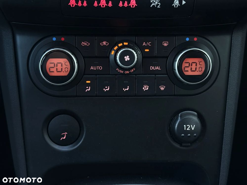 Nissan Qashqai 1.6 Tekna - 27