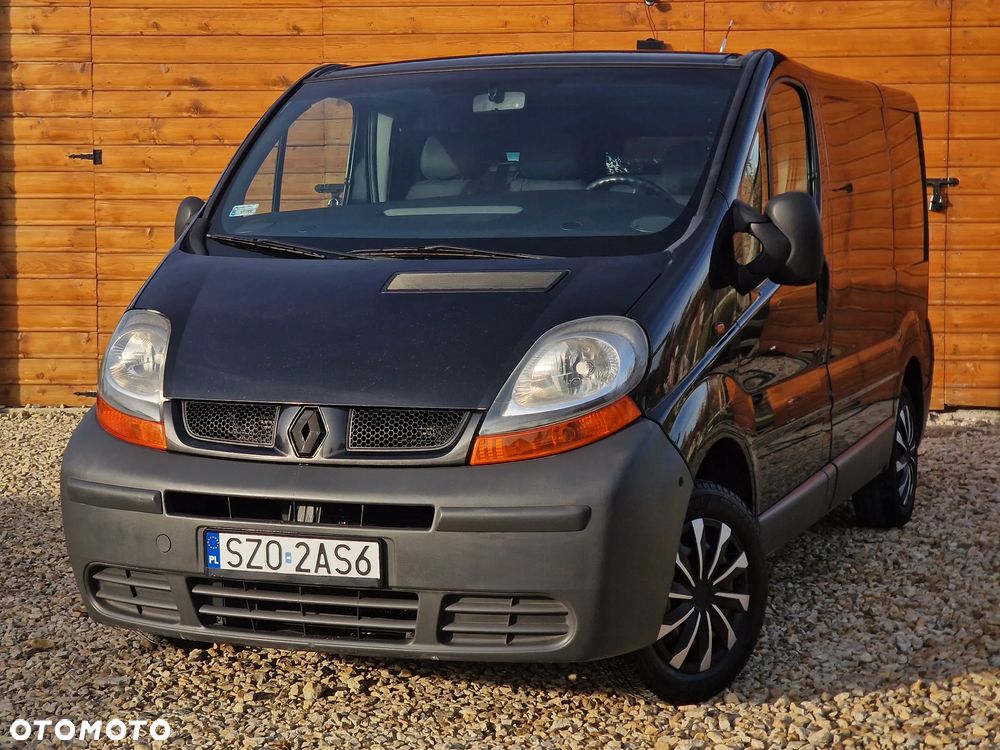 Renault Trafic Passenger - 20
