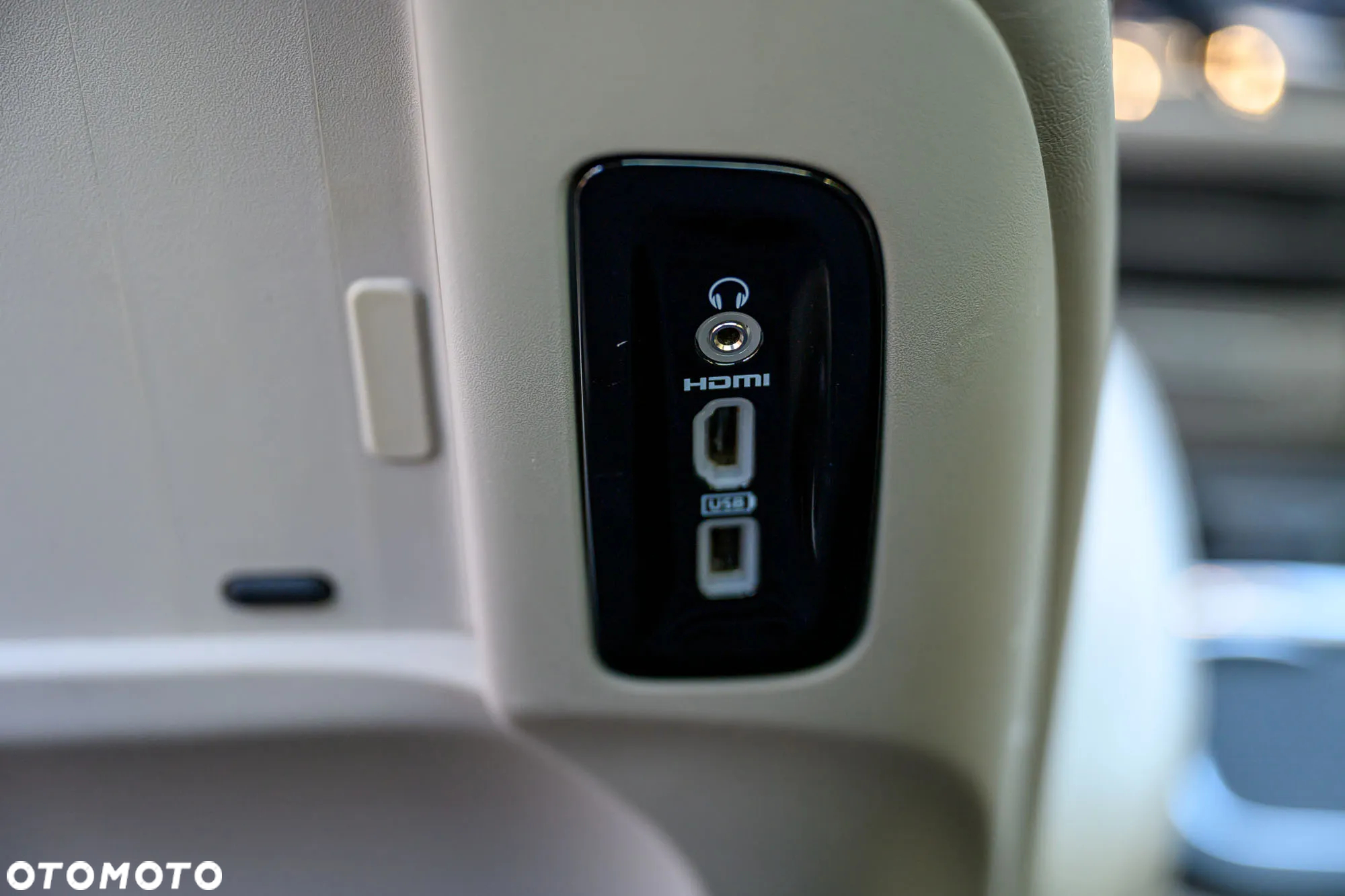 Chrysler Pacifica - 19