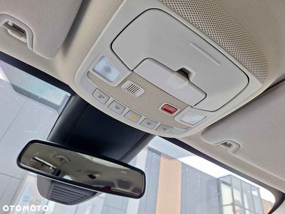 Ford Galaxy 2.0 EcoBlue 4WD Titanium - 39