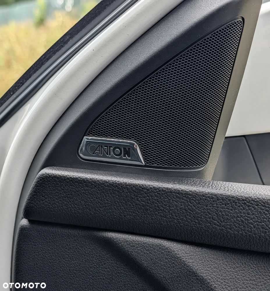 Skoda Octavia 2.0 TDI DSG RS - 18