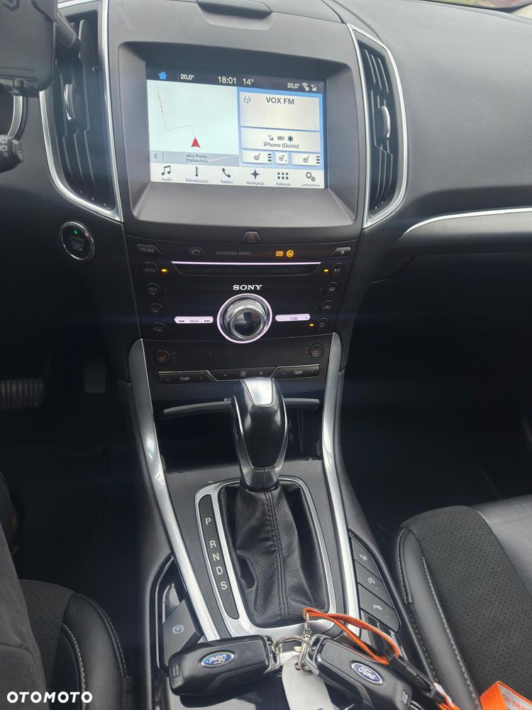 Ford S-Max 2.0 TDCi Titanium PowerShift - 11