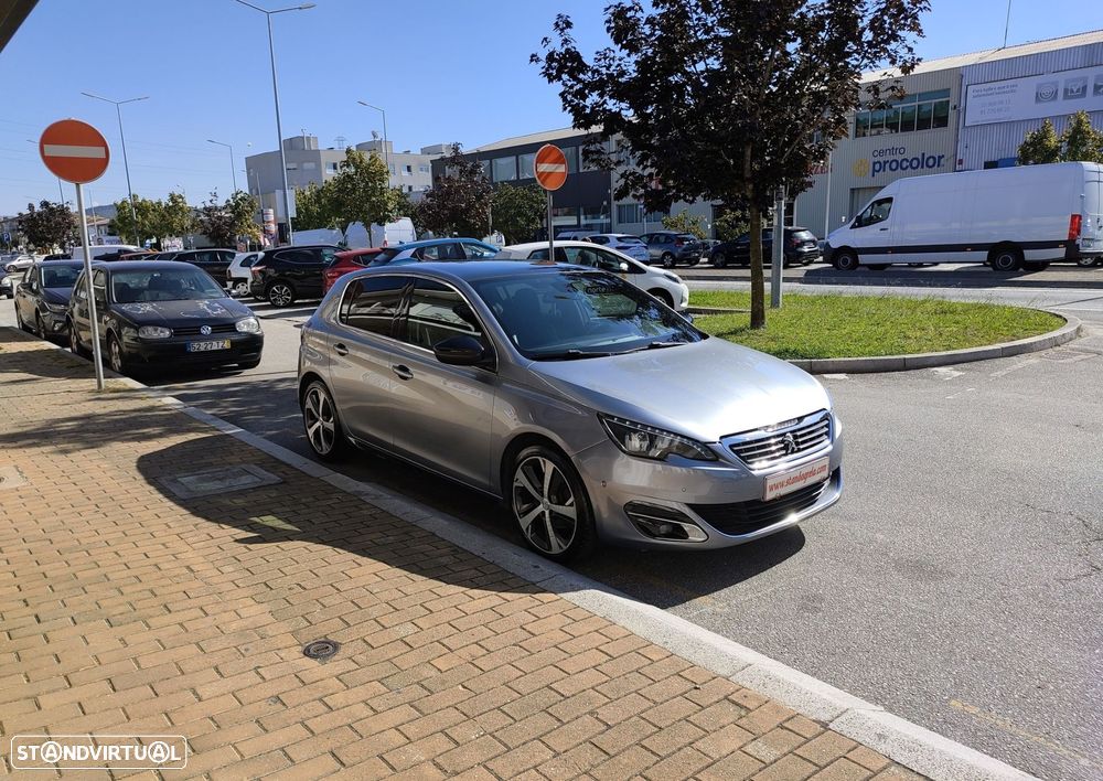 Peugeot 308 - 3