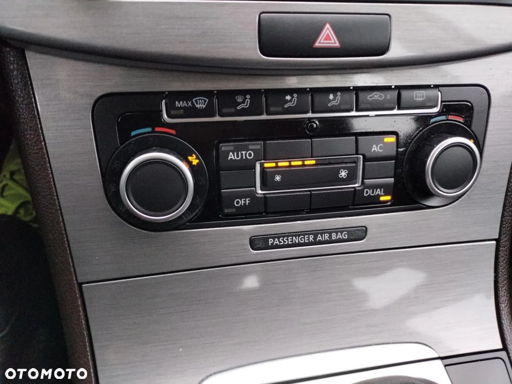 Volkswagen Passat 1.8 TSI Comfortline Optimum - 13