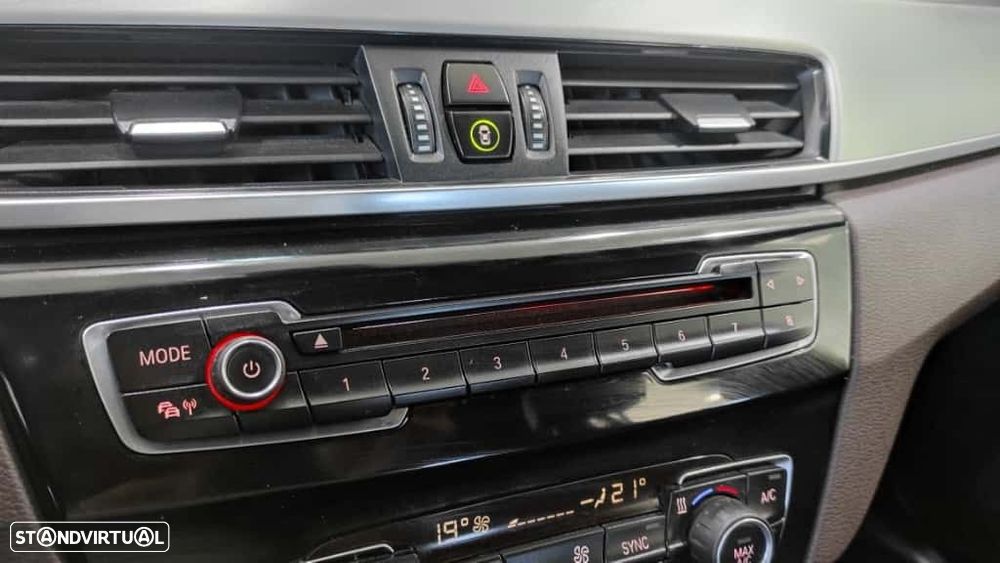 BMW X1 20 d xDrive Auto - 32