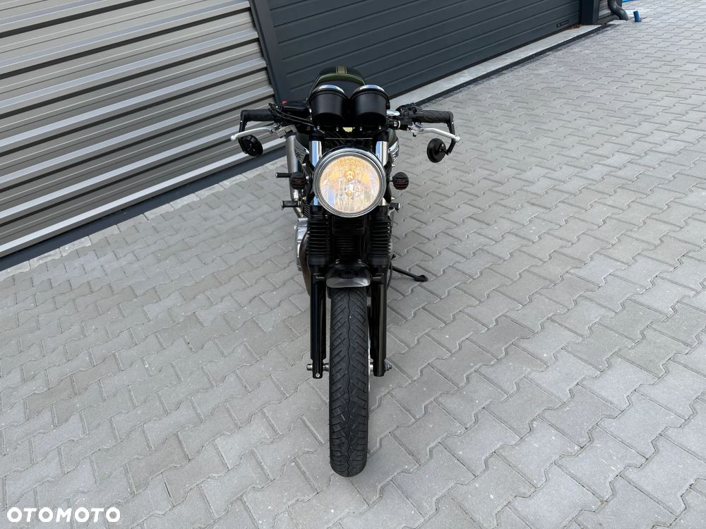 Triumph Thruxton - 2