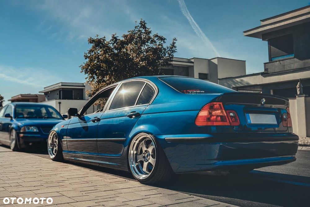 FELGI Z RANTEM R19 5x120 do BMW 3 E46 E90 E91 E92 E93 F30 F31 F34 GT 5 - 5