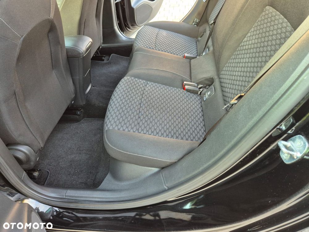 Opel Astra - 18