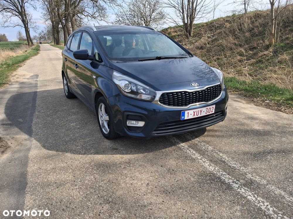 Kia Carens 1.7 CRDi 115 Dream-Team Edition - 1