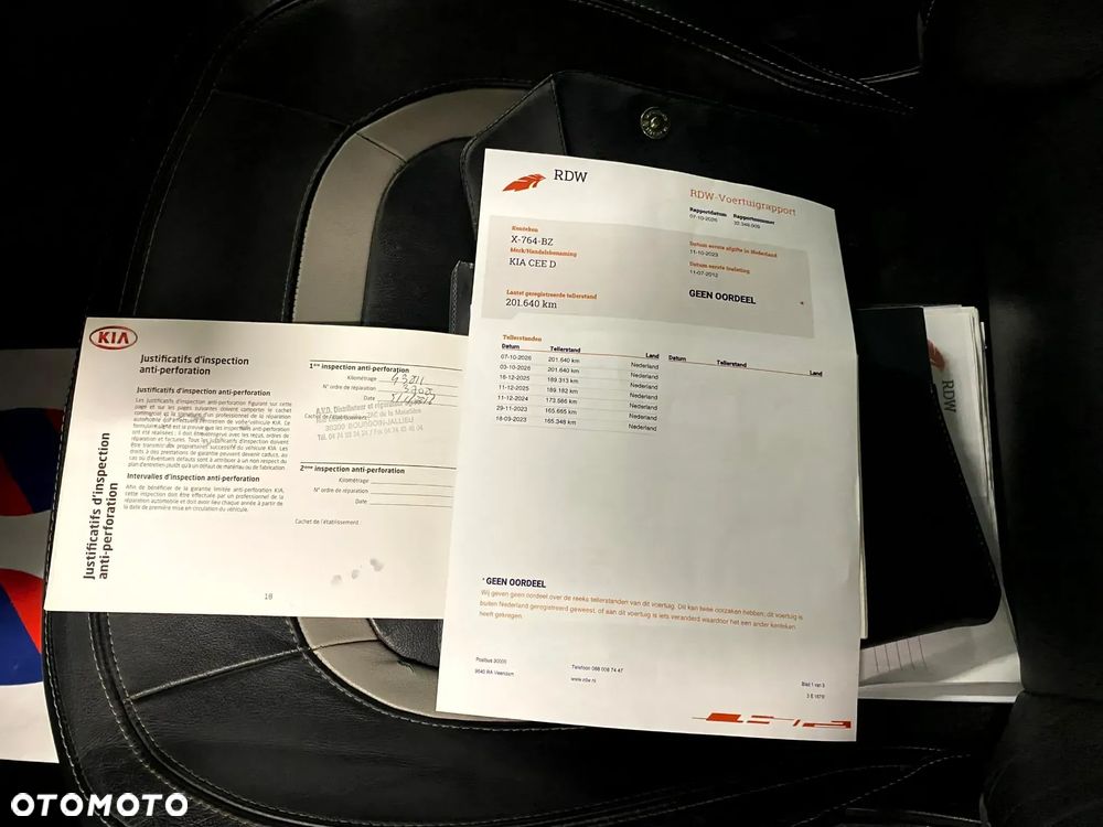 Kia Ceed 1.6 GDI ISG Vision - 22