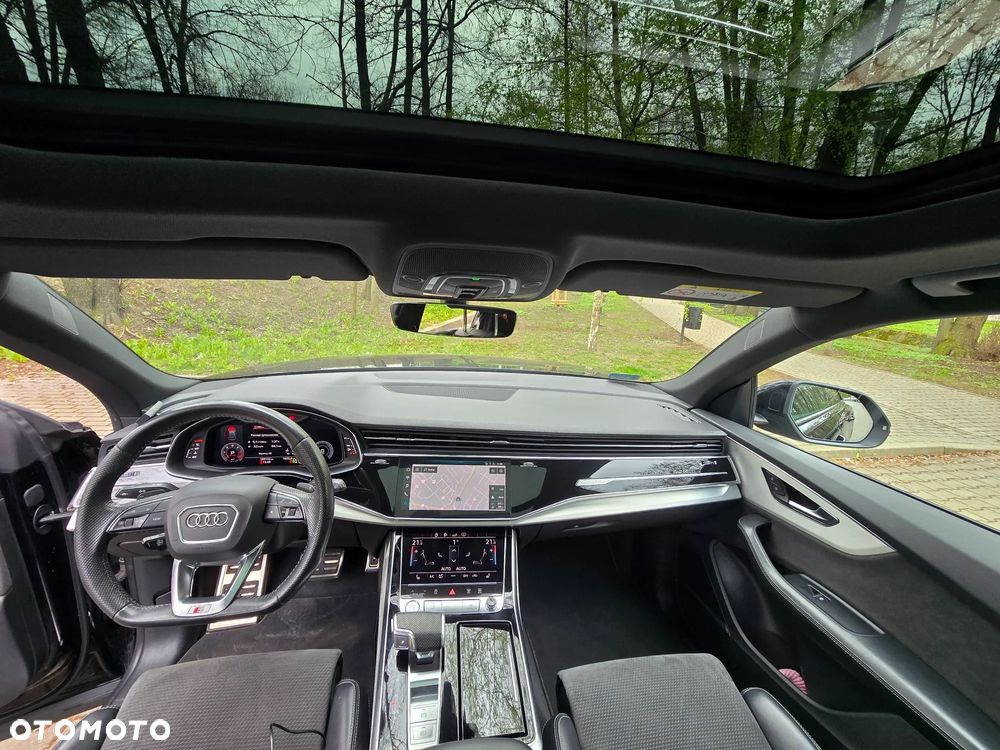 Audi Q8 - 8