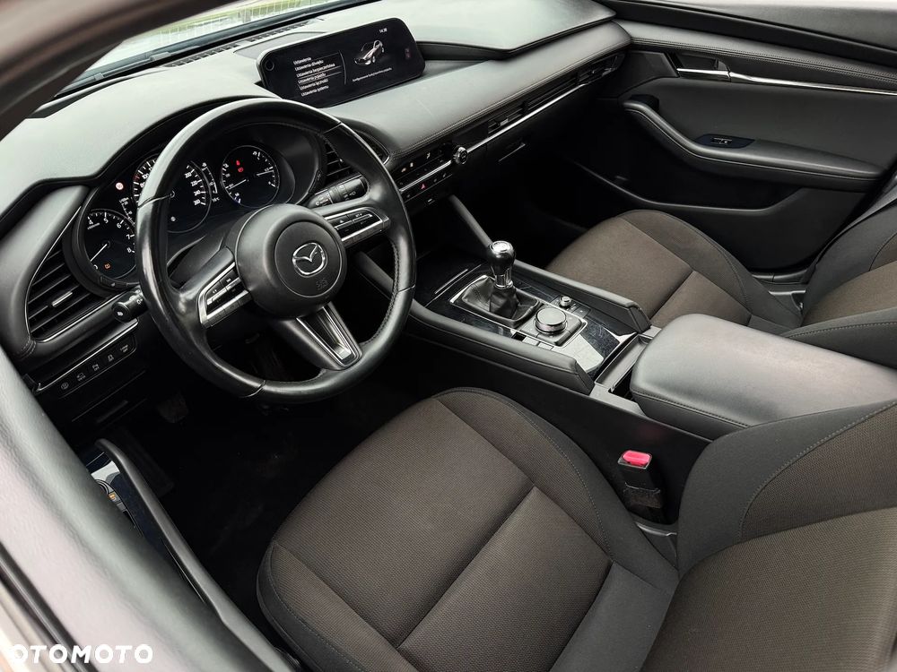 Mazda 3 - 5